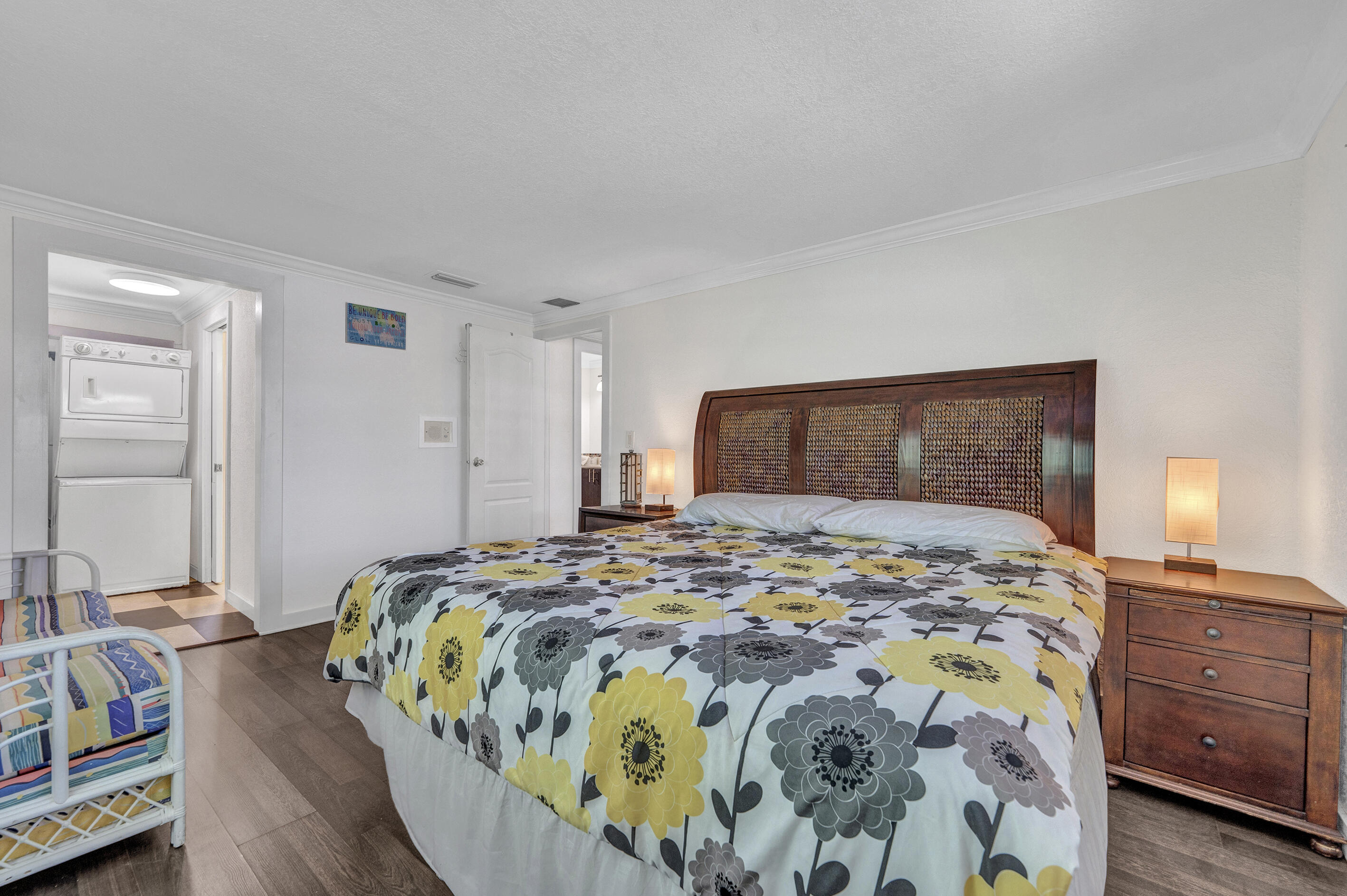 Key Largo Condo: 203 Allen Avenue