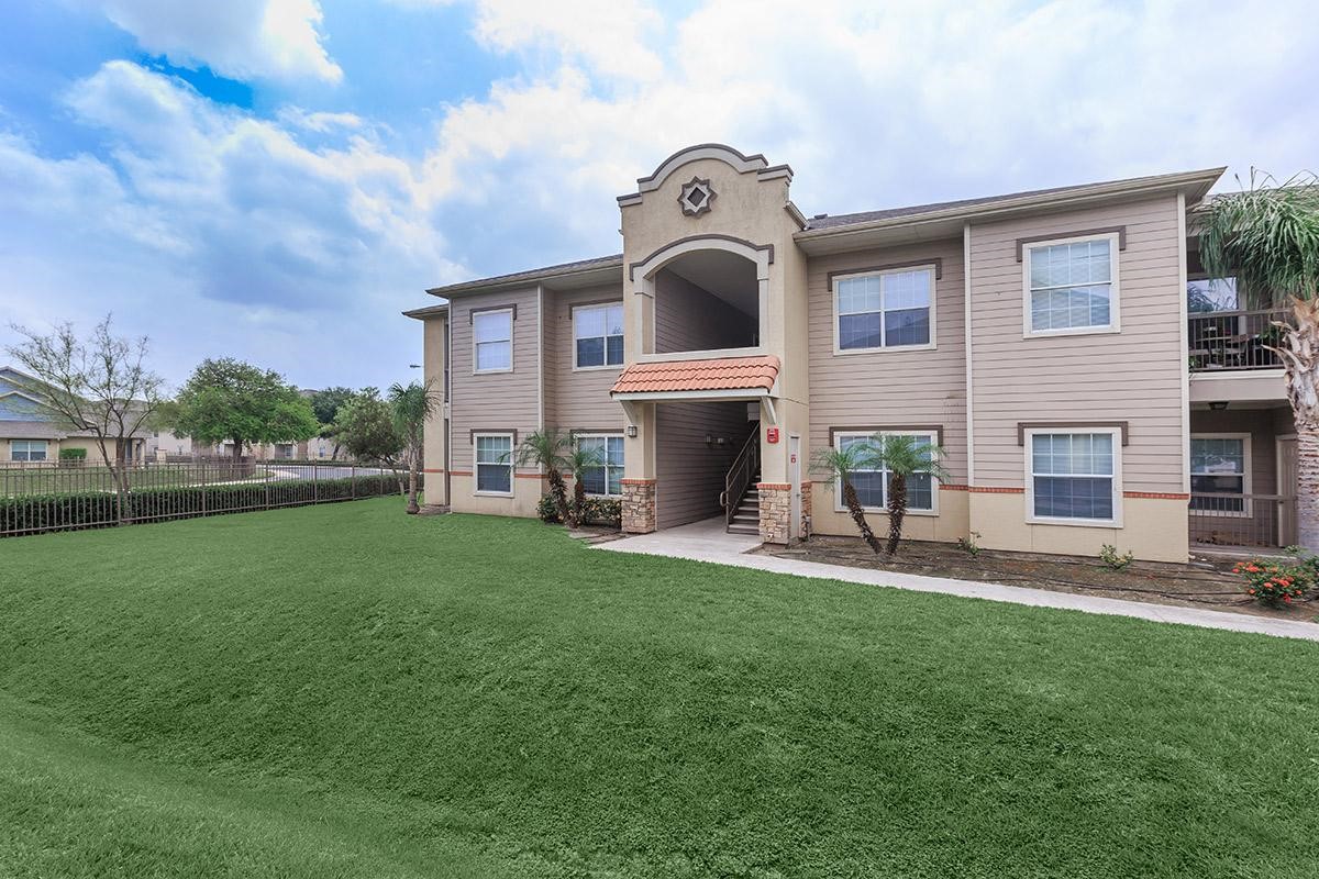 McAllen Condo: 900 North 26th Street