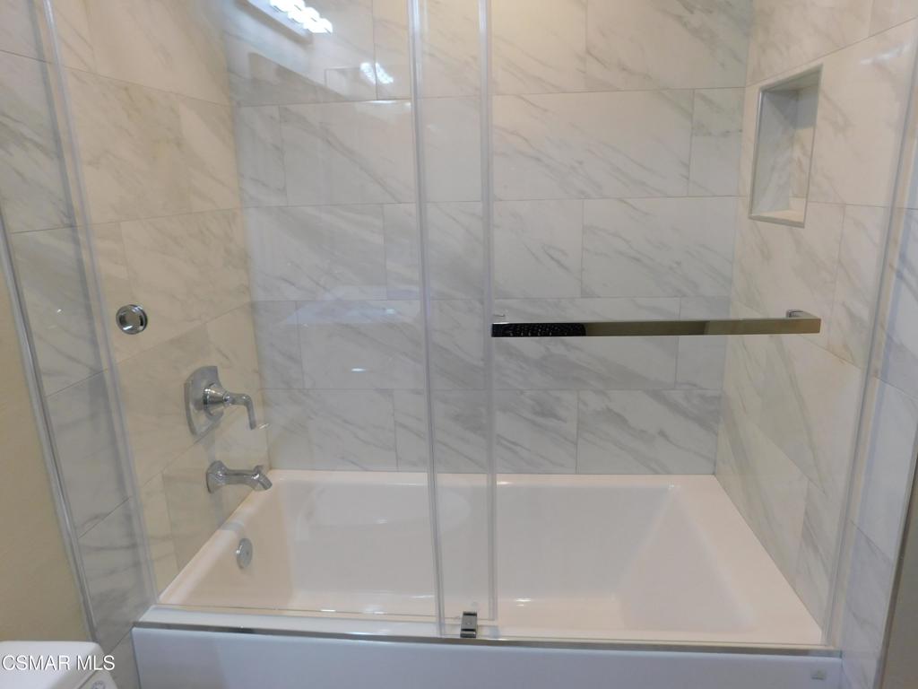 Thousand Oaks Condo: 116 Maegan Place