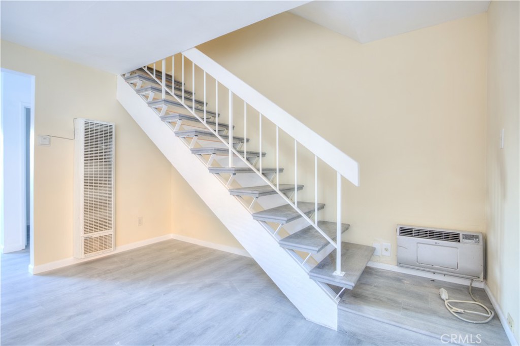 Upland Condo: 154 South Linda Way