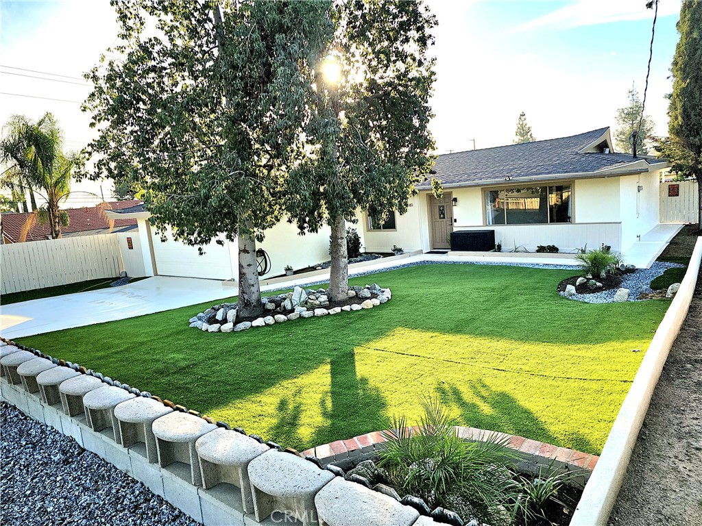 Moreno Valley Condo: 11981 Franklin Street