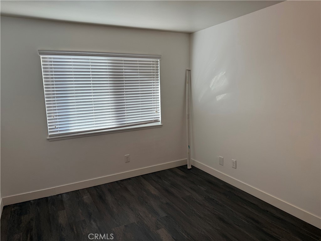 Downey Condo: 9035 Chaney Avenue