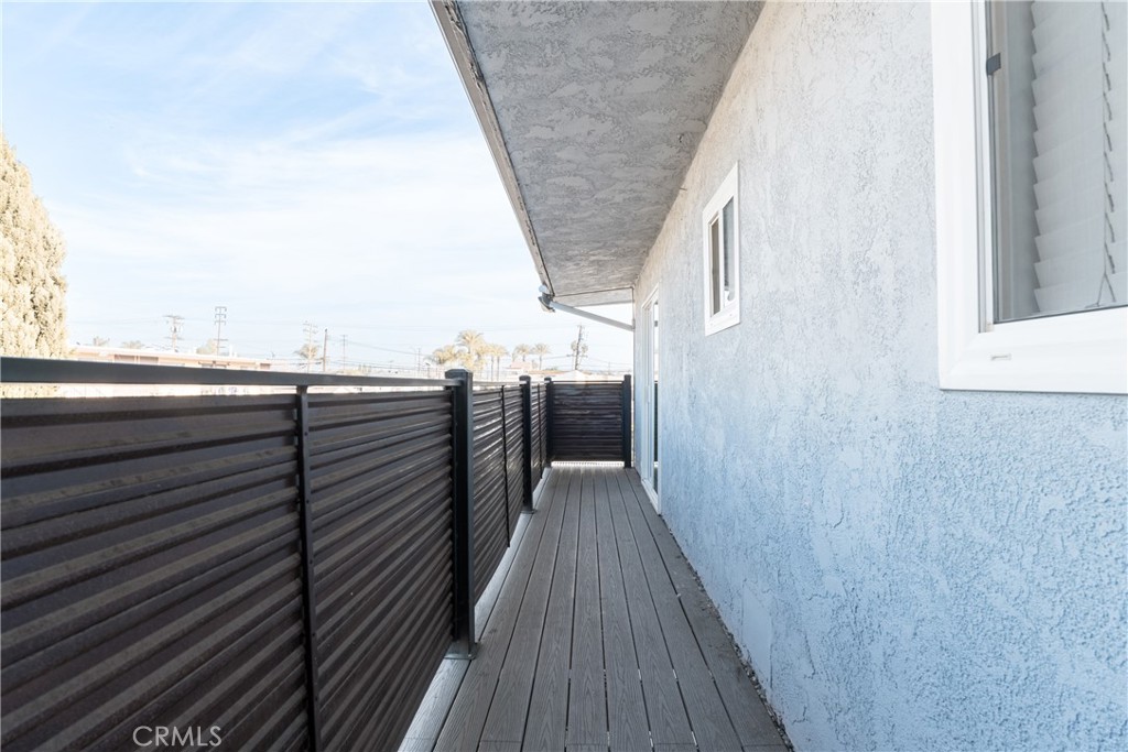 Downey Condo: 7348 Florence Avenue