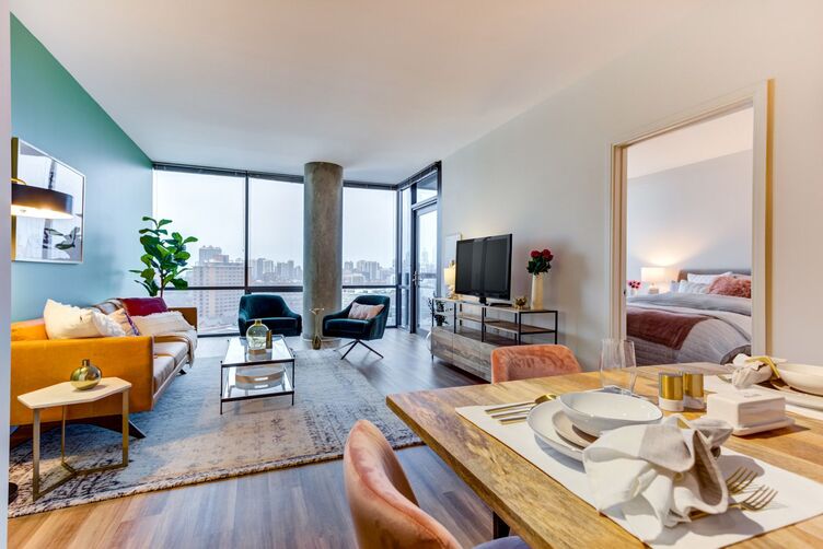 Chicago Condo: 840 West Blackhawk St