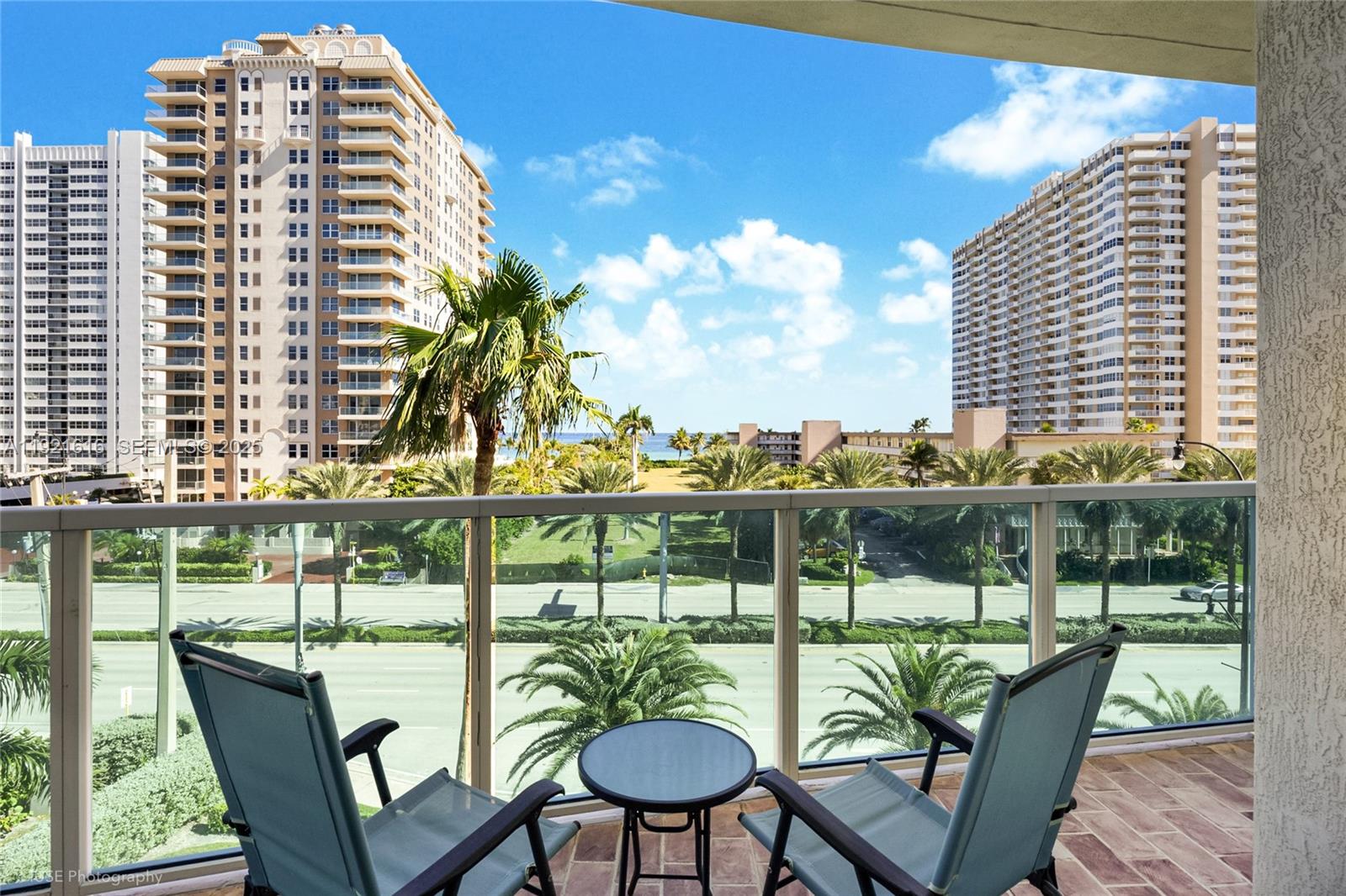 Hallandale Beach Condo: 1945 South Ocean Drive