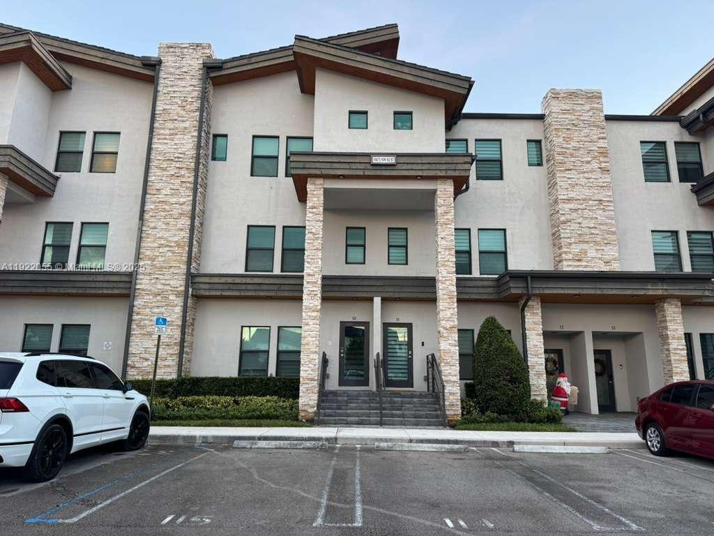 Doral Condo: 10473 Northwest 82nd Street