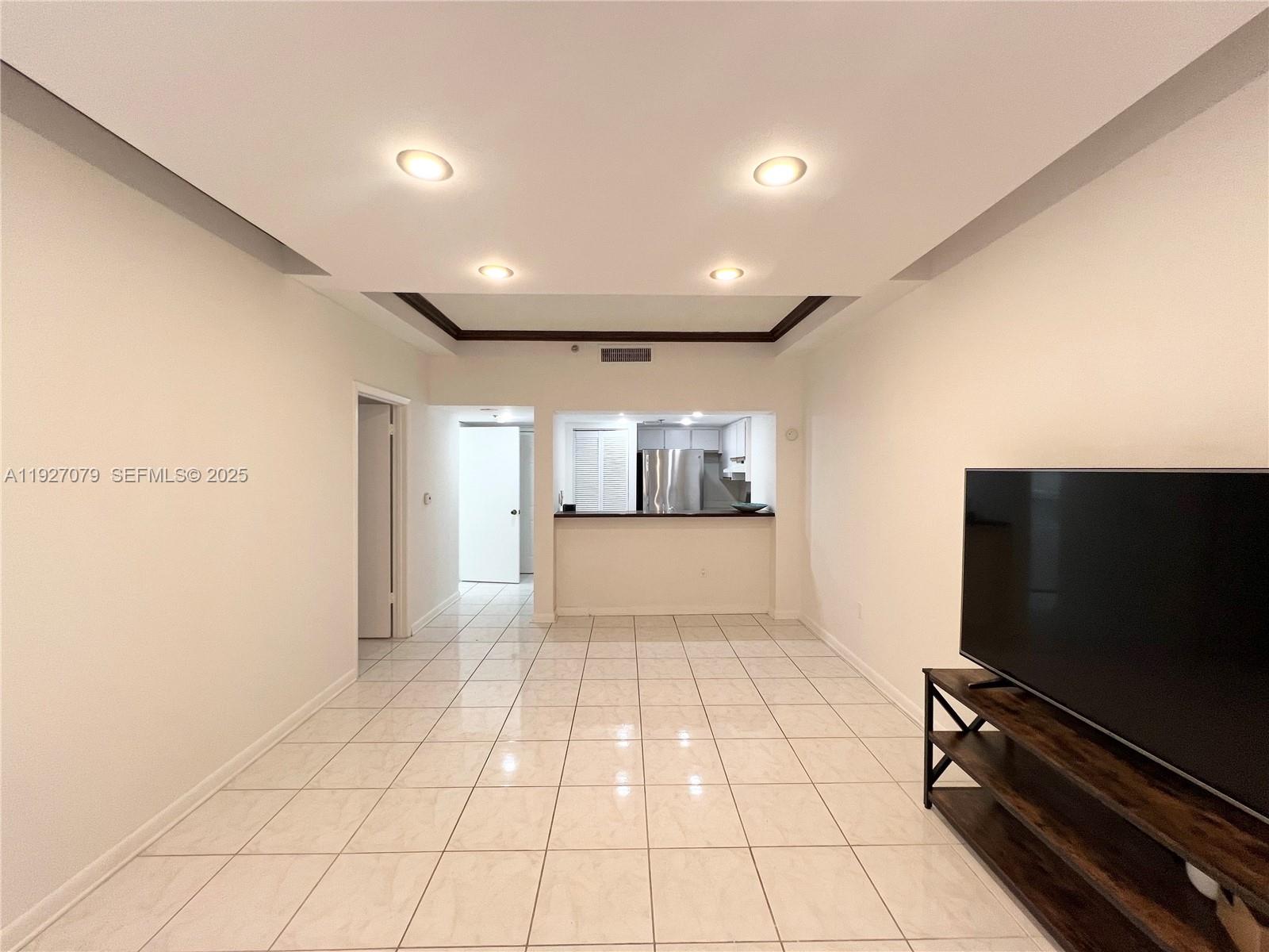 Miami Condo: 540 Brickell Key Drive