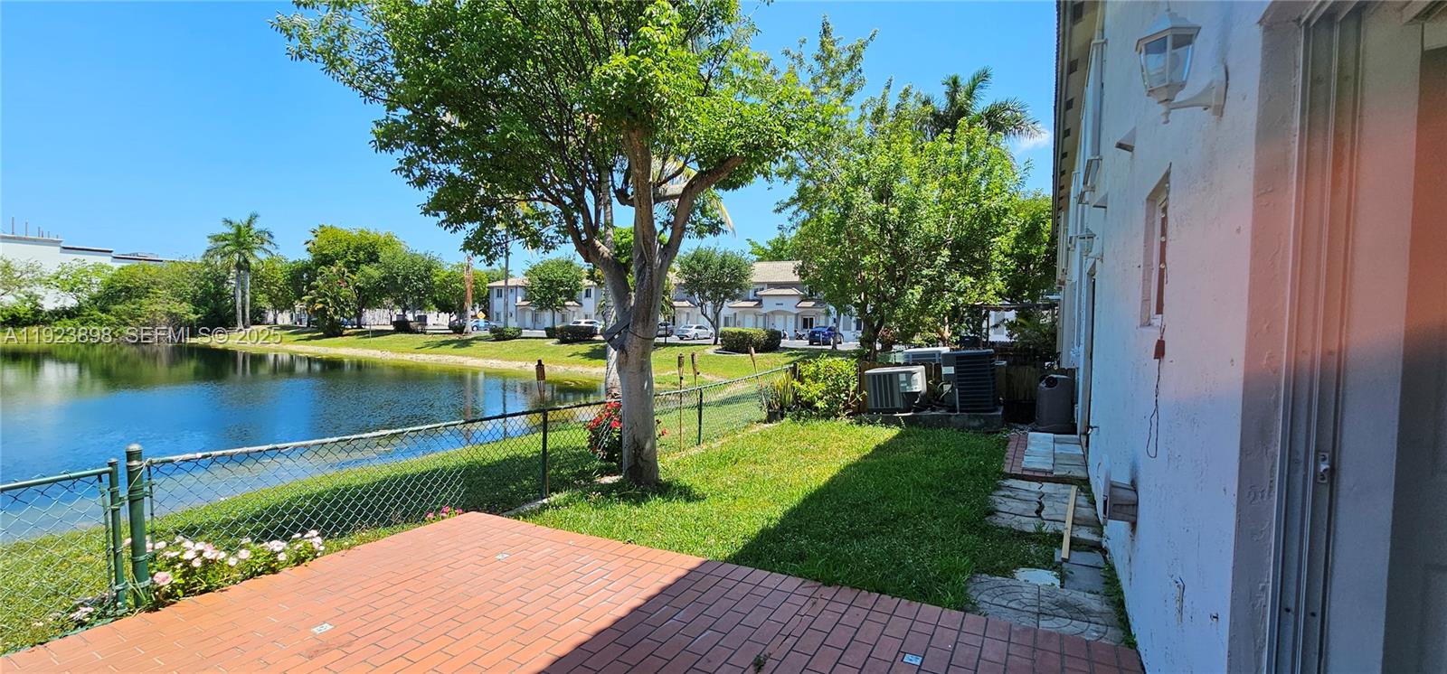 Doral Condo: 5675 Northwest 109th Avenue