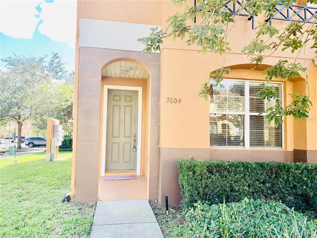 Kissimmee Condo: 7604 Acklins Road