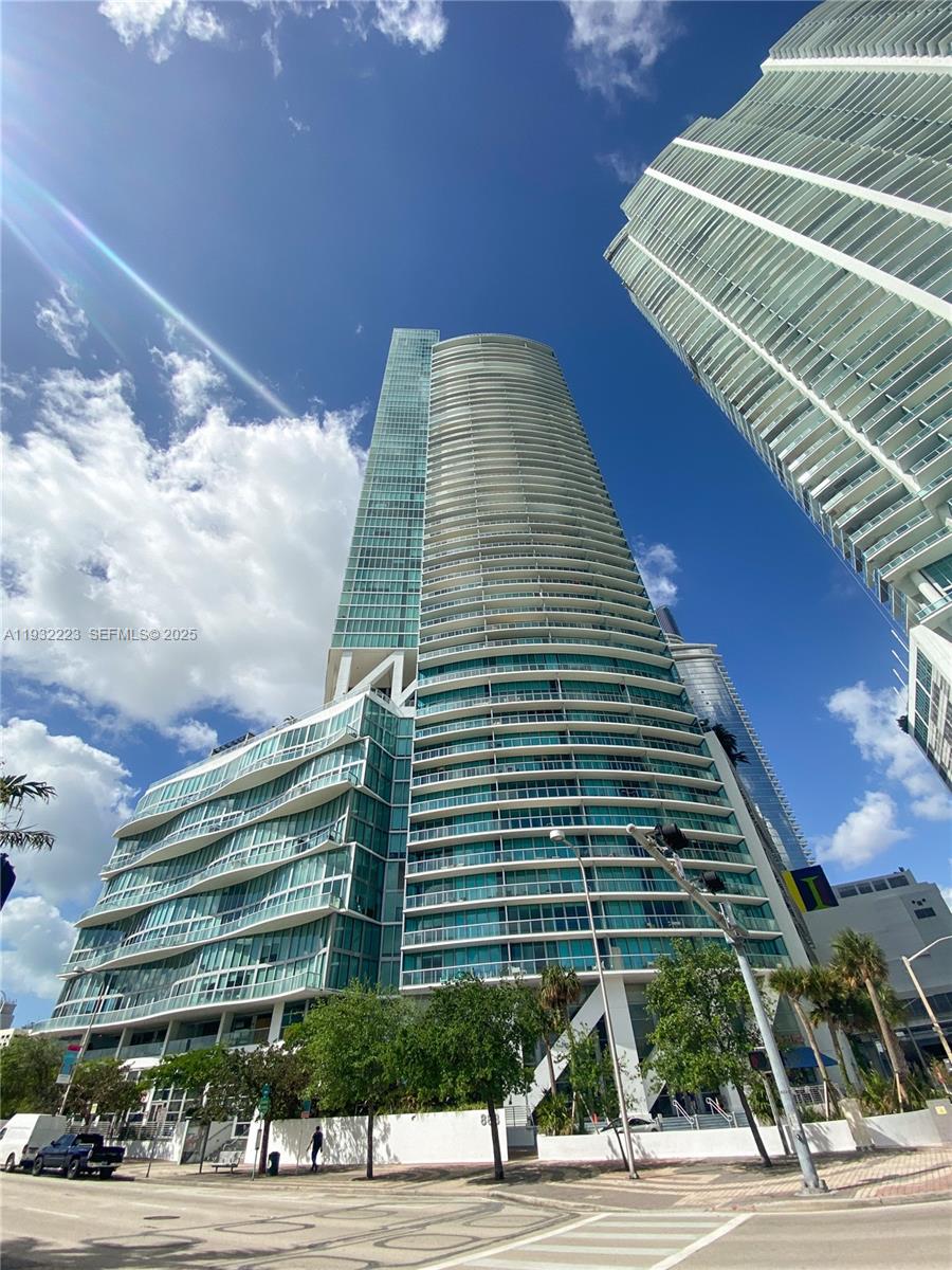 Miami Condo: 888 Biscayne Boulevard