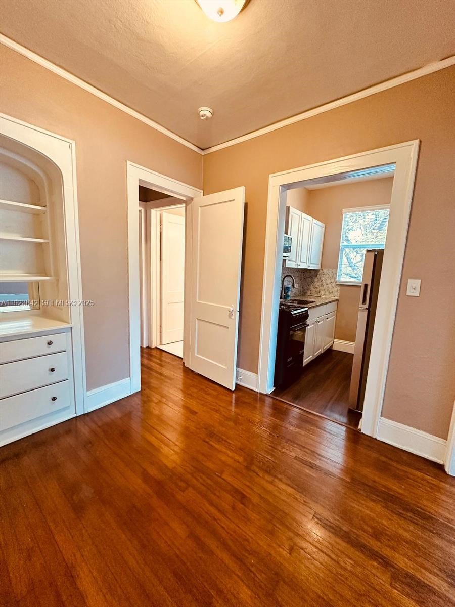 Miami Condo: 344 Mendoza Avenue