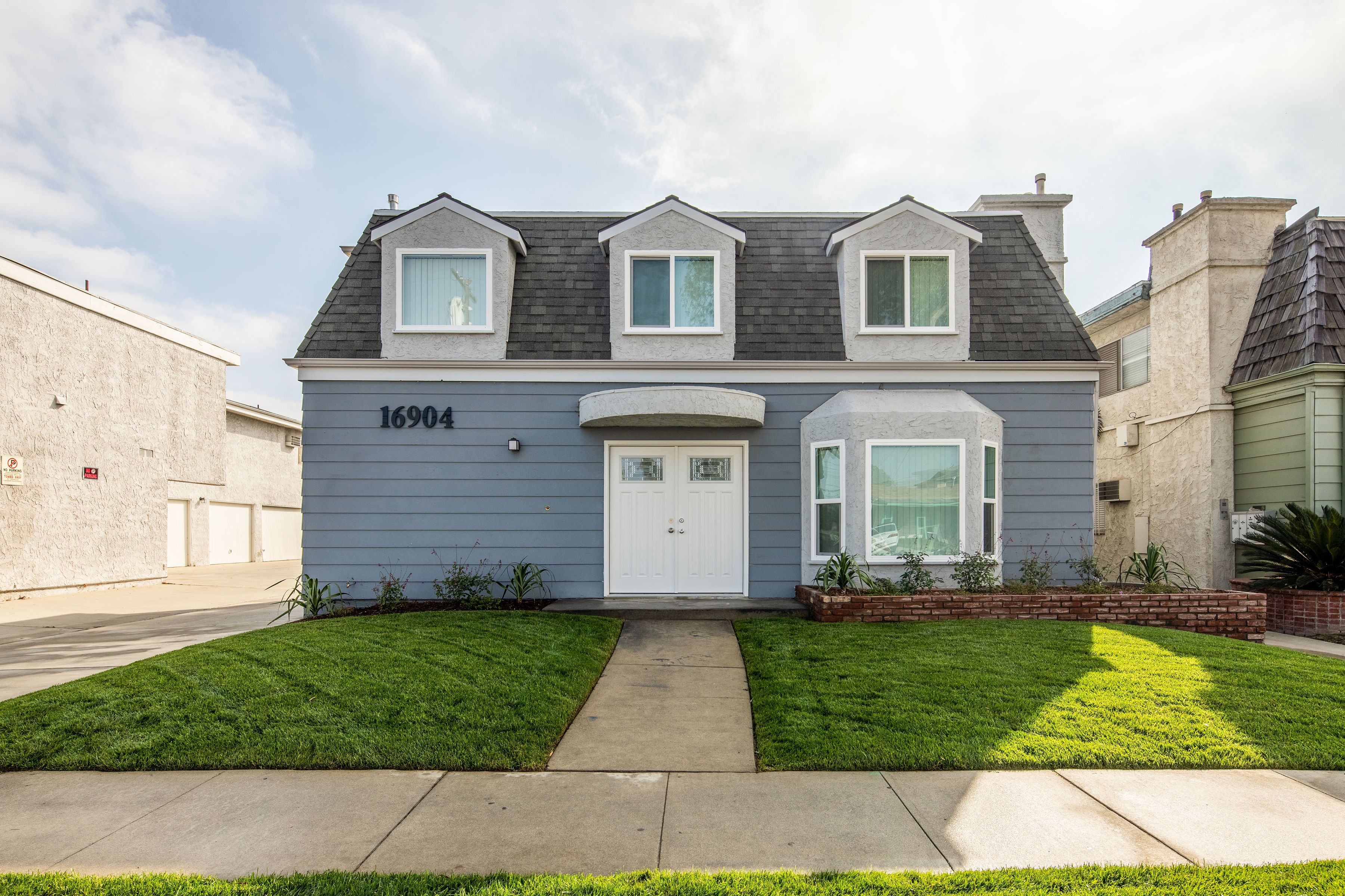 Gardena Condo: 16904 New Hampshire Ave