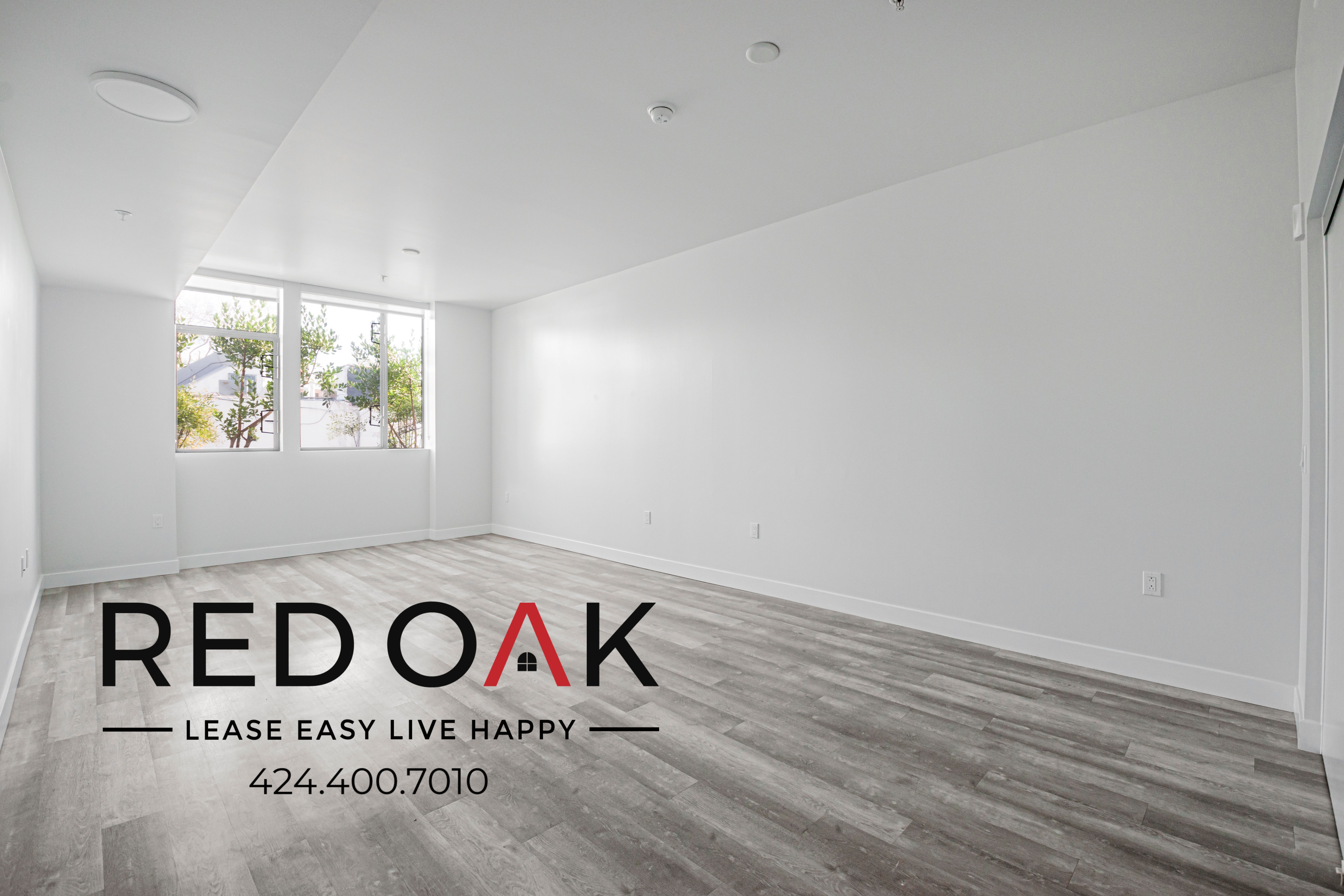 Los Angeles Condo: 700 N Spaulding Ave