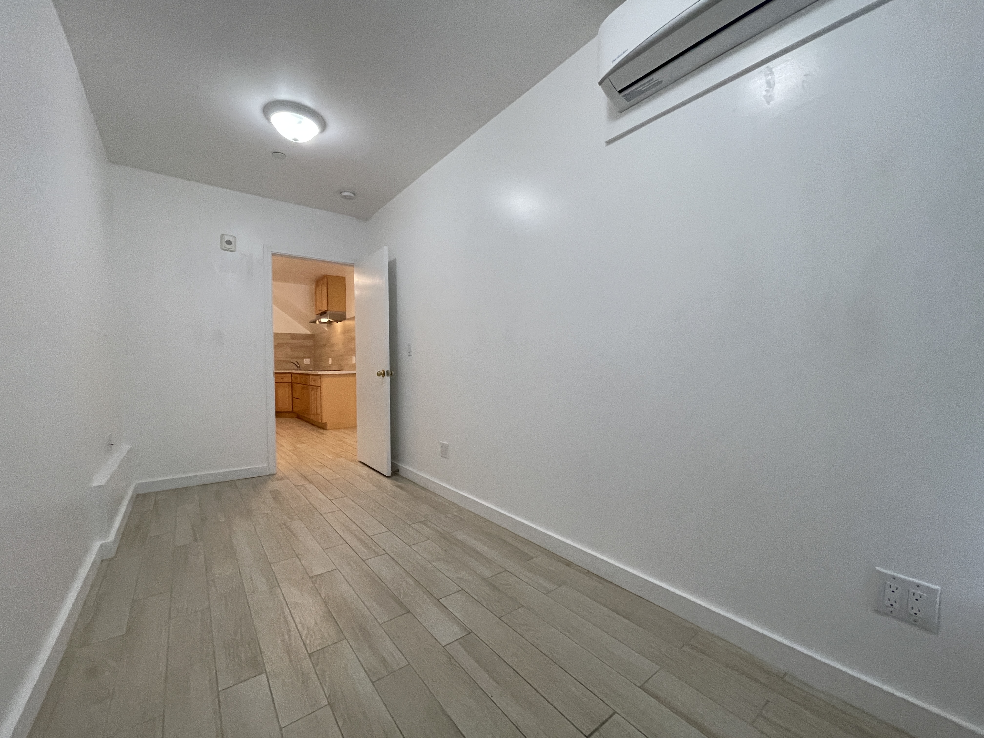 San Francisco Condo: 334 3rd Ave.