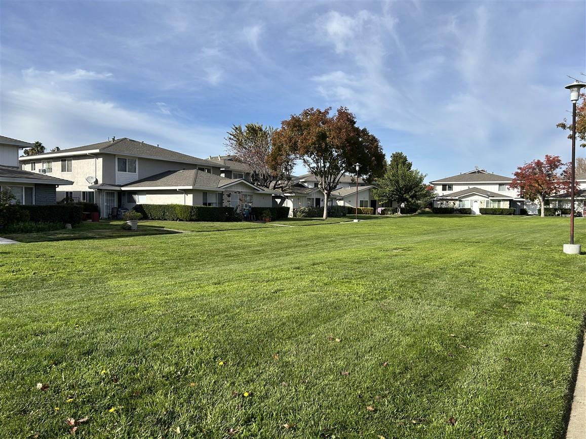 San Jose Condo: 5486 Tradewinds Walkway
