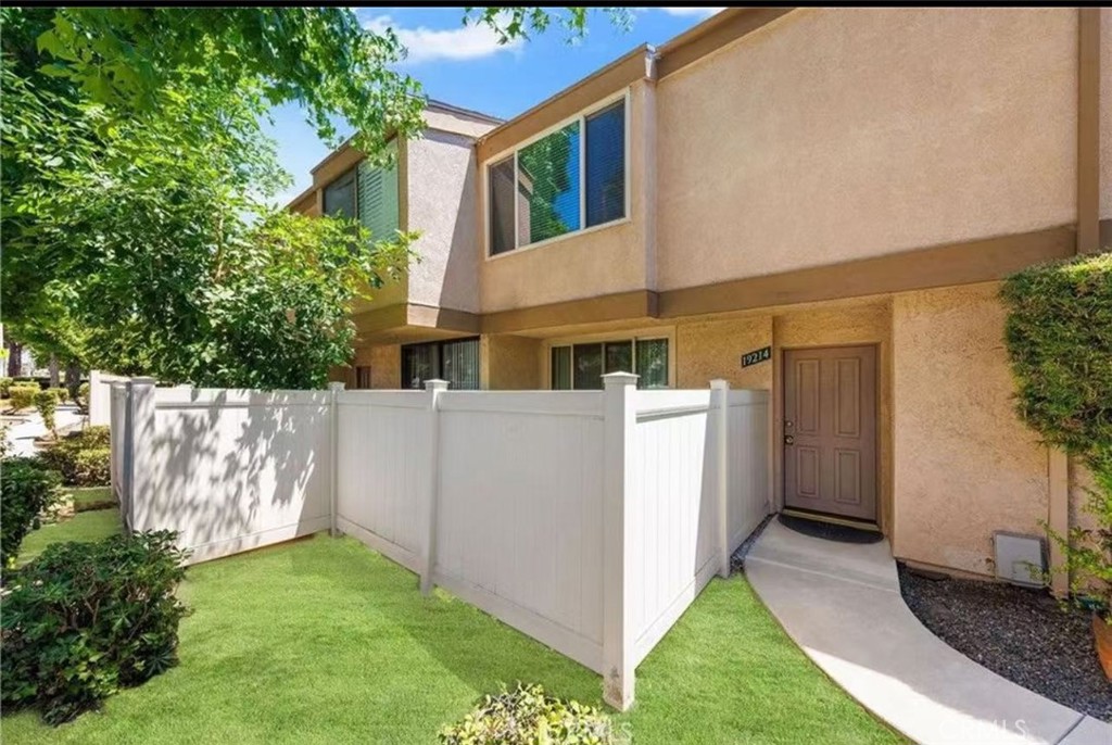 West Covina Condo: 19214 La Puente Road