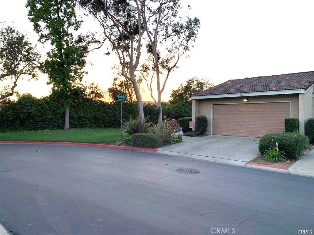 Rancho Cucamonga Condo: 8402 Cedarwood Lane
