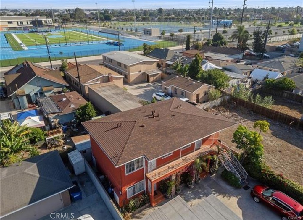 Compton Condo: 330 West Laurel Street