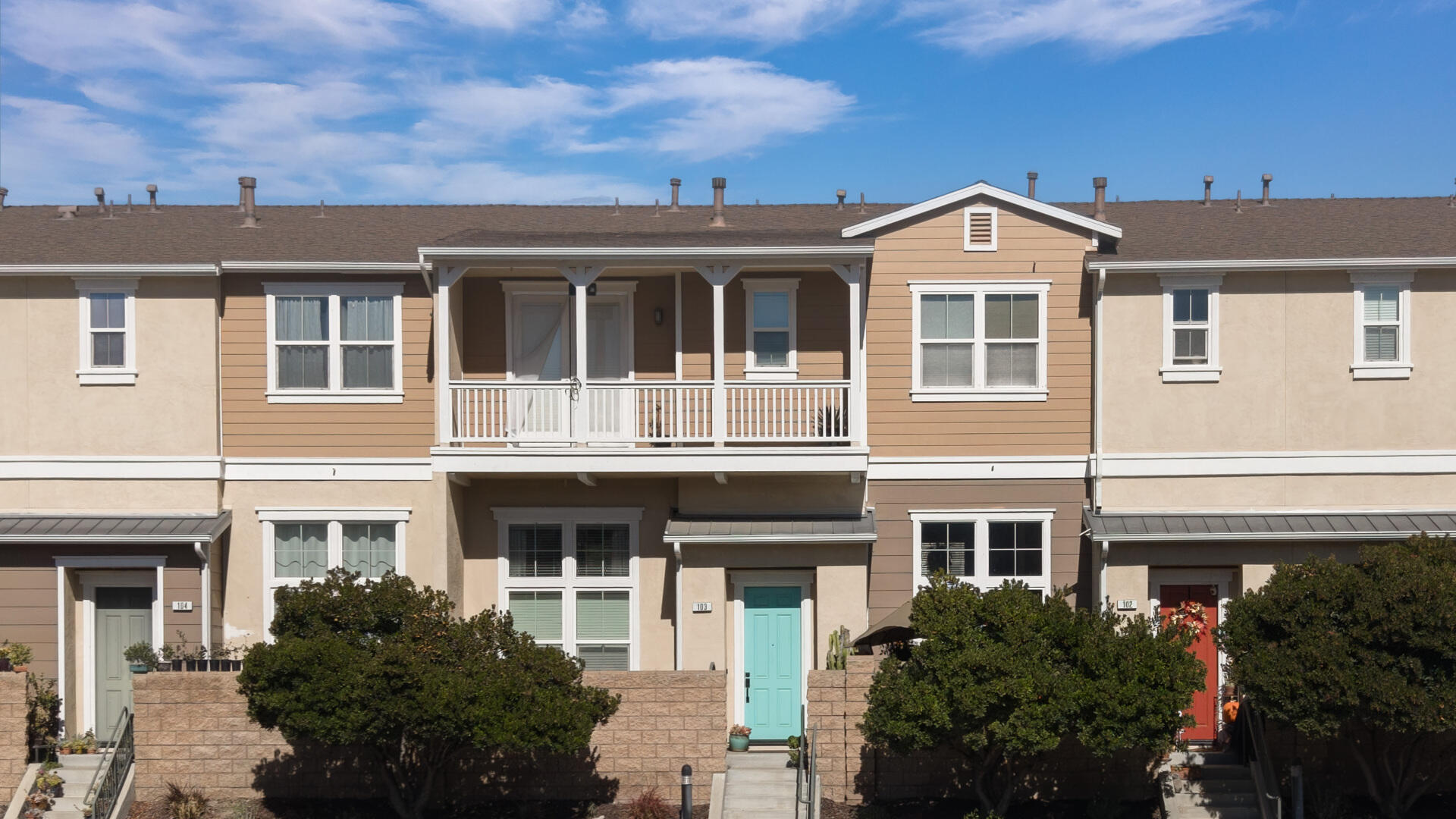 Buellton Condo: 275 West Highway 246