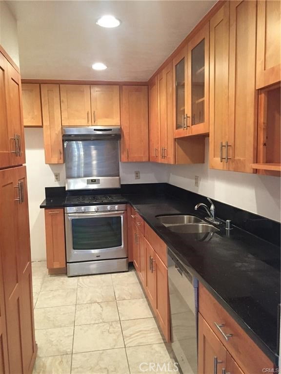 Diamond Bar Condo: 428 Golden Springs Drive