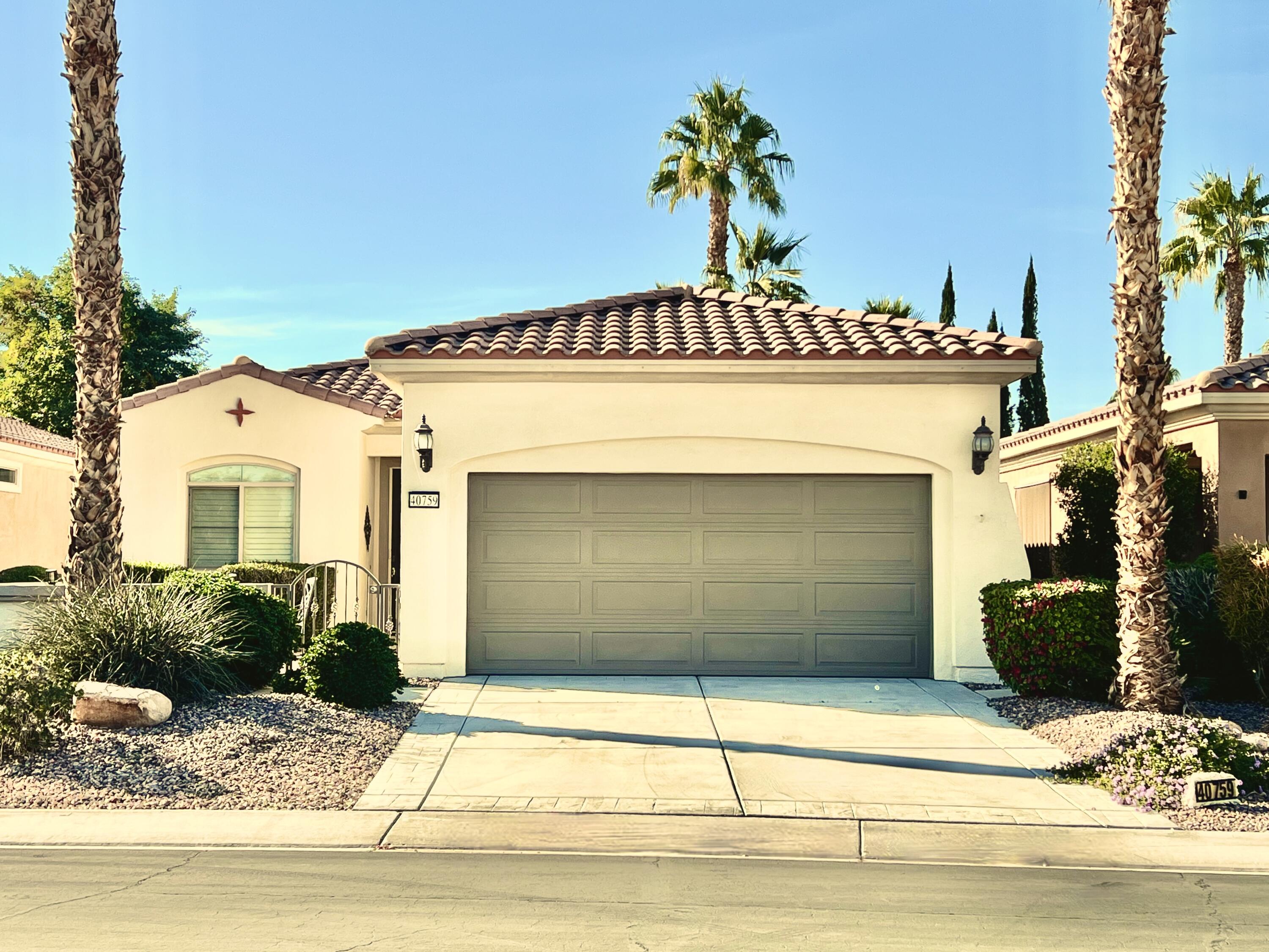 Indio Condo: 40759 Calle Guapo