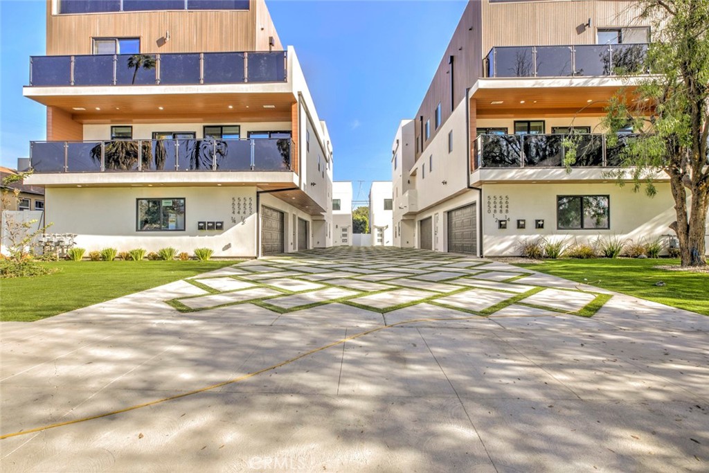 North Hollywood Condo: 5650 Cartwright Avenue