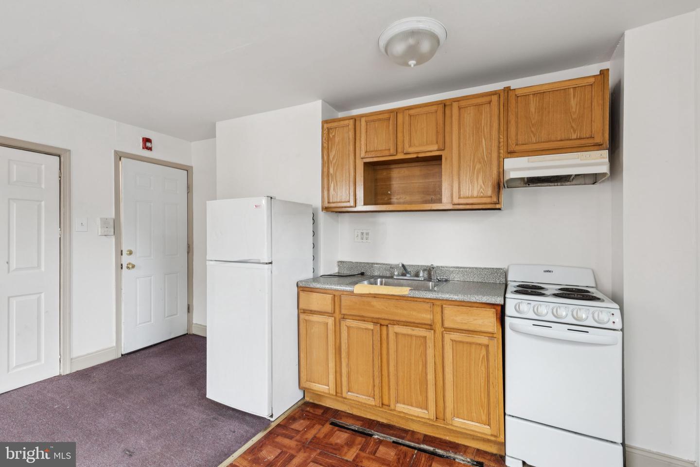 Philadelphia Condo: 1520 W. Ontario Street
