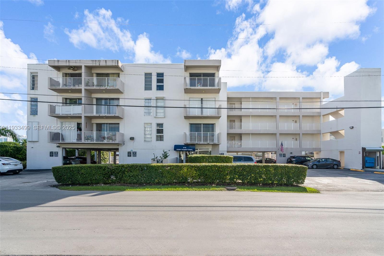 North Miami Beach Condo: 3716 Northeast 168th Street