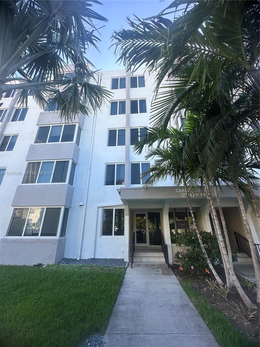 Sunny Isles Beach Condo: 250 180th Drive