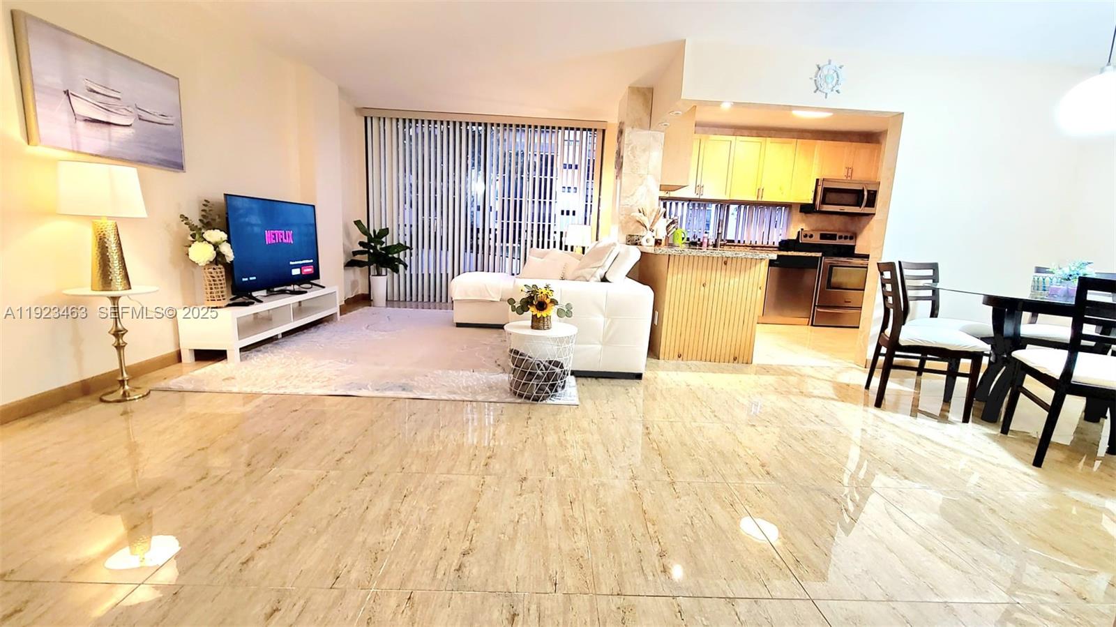 Sunny Isles Beach Condo: 17011 North Bay Road