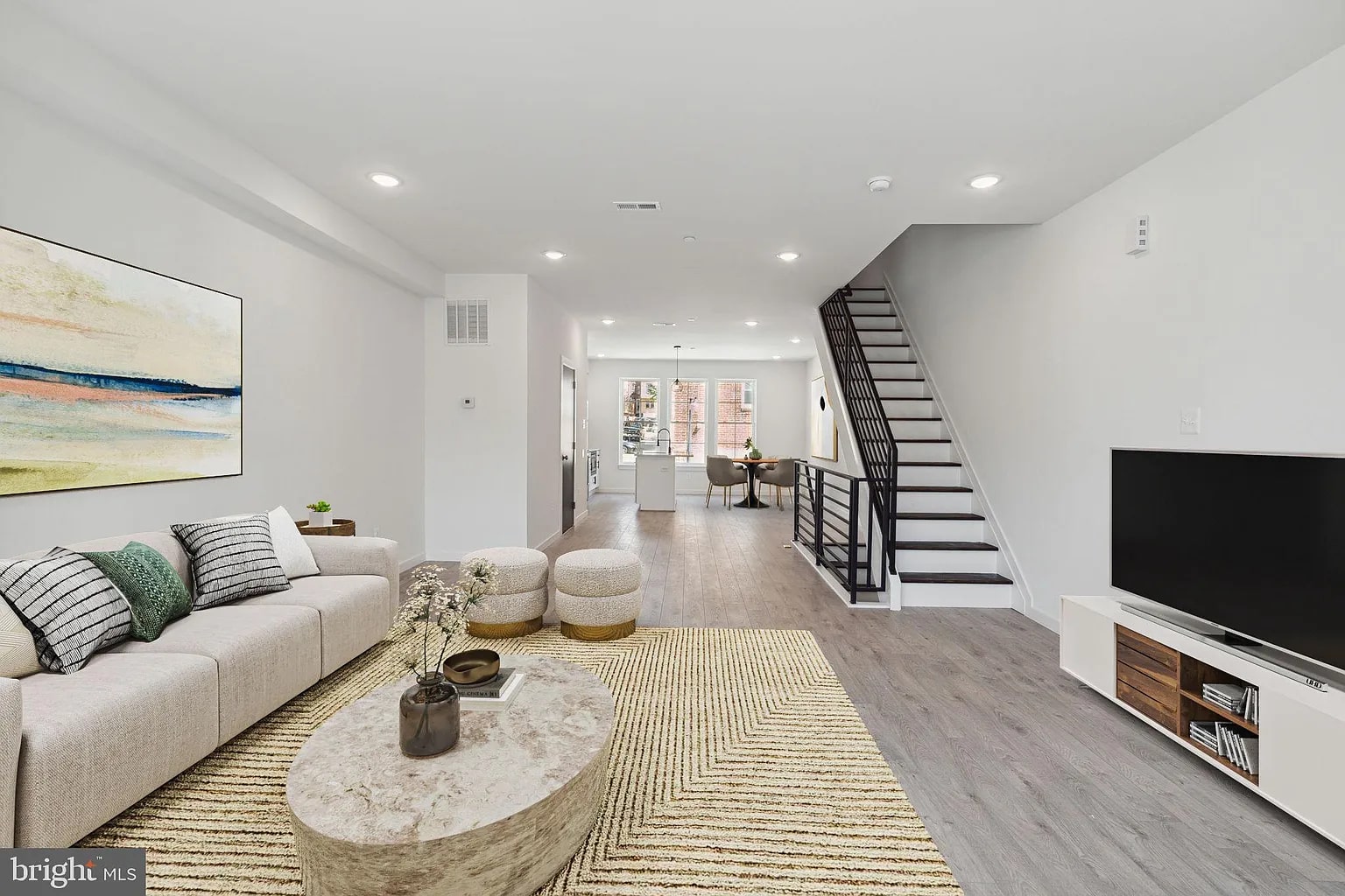 Philadelphia House: 5608 Florence Avenue