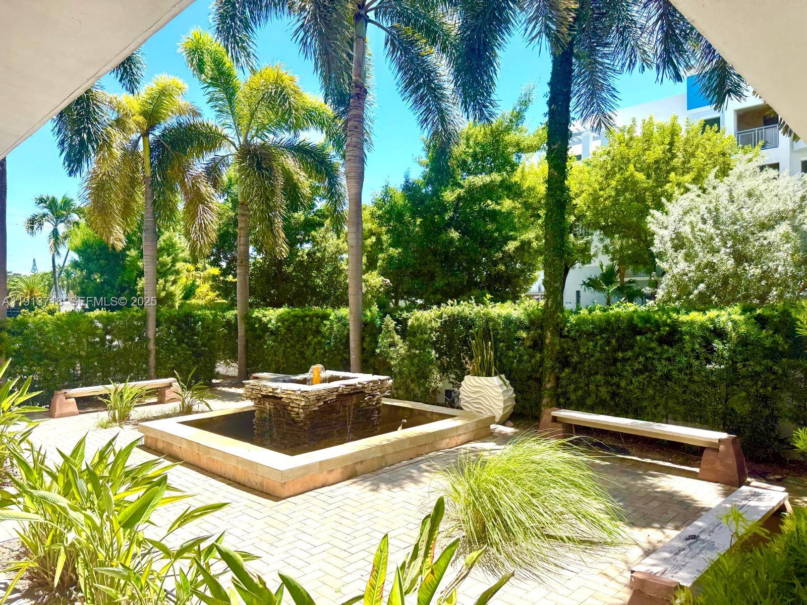 Miami Beach Condo: 1045 10th Street