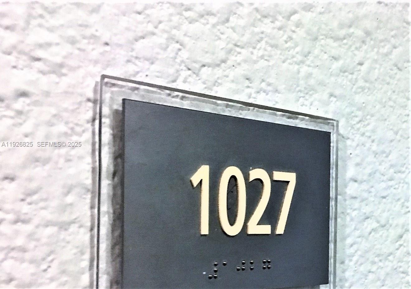 Miami Beach Condo: 1000 West Avenue