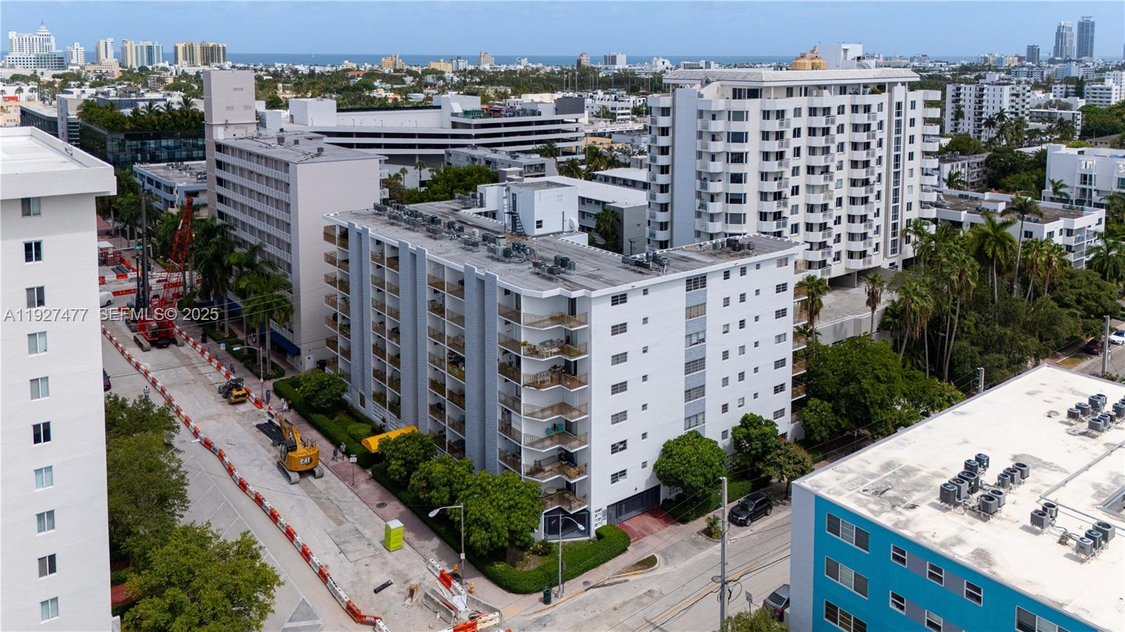 Miami Beach Condo: 1340 Lincoln Road