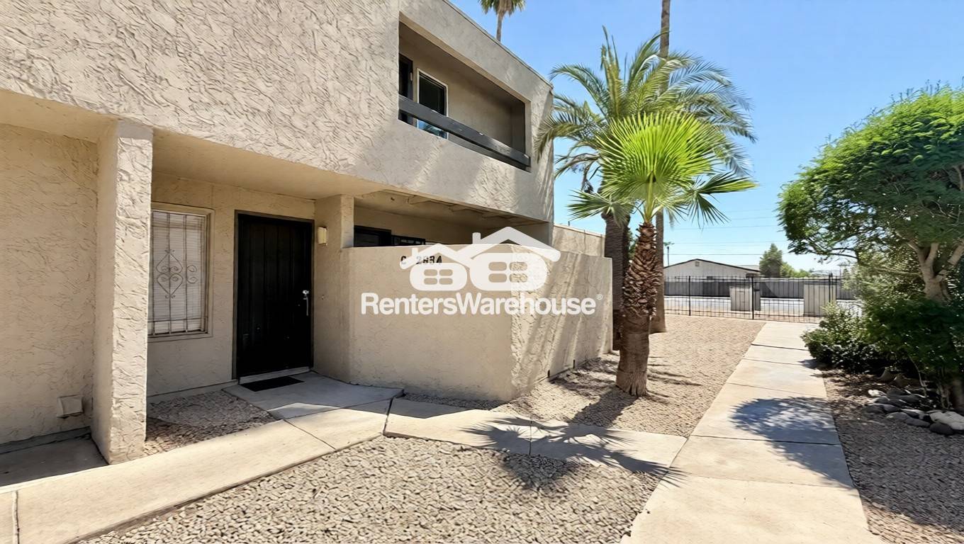 Phoenix Condo: 2634 N 43rd Ave