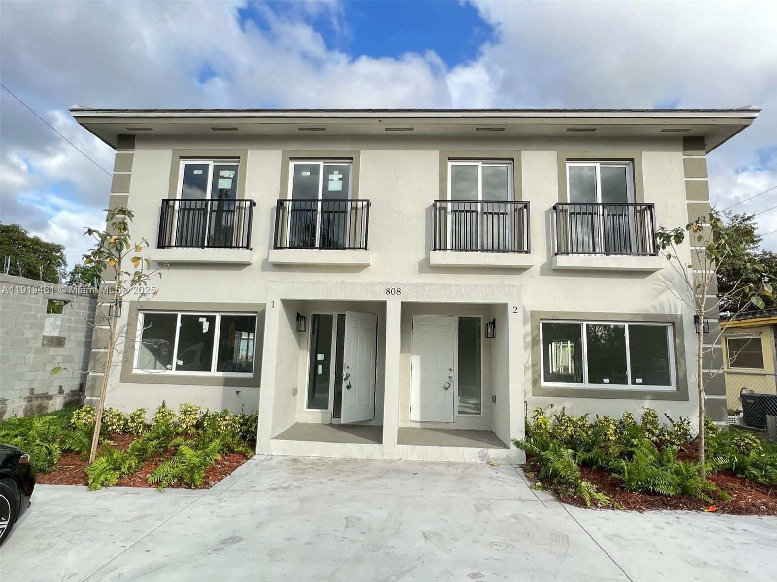 Fort Lauderdale Condo: 808 Northwest 16th Avenue