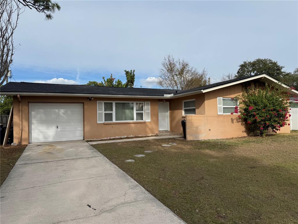 Clearwater Condo: 1764 Thames Street