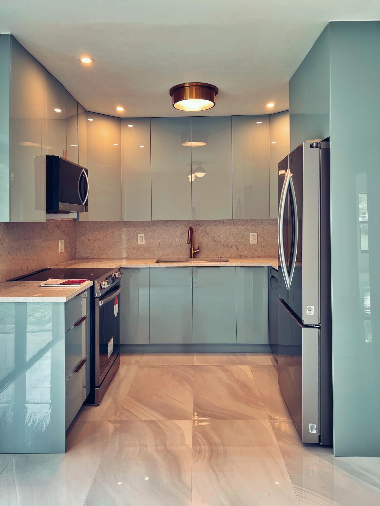 West Palm Beach Condo: 9287 Sunrise Drive