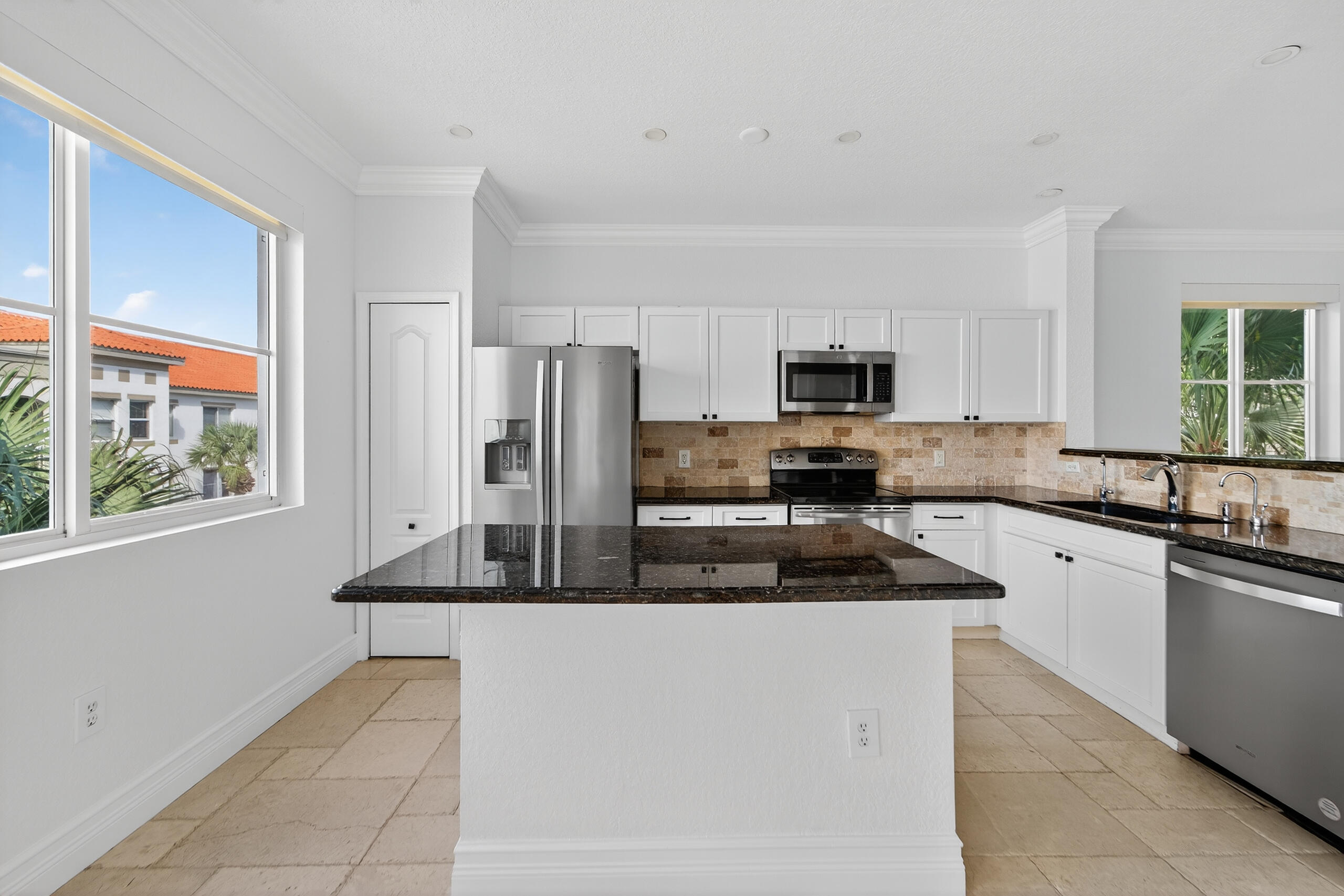 Palm Beach Gardens Condo: 11015 Legacy Lane