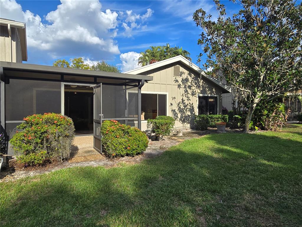 Sarasota Condo: 4548 Forest Wood Trail