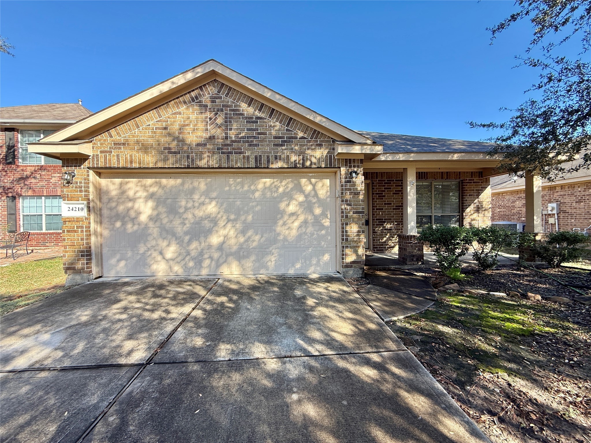 Katy Condo: 24210 Silversmith Lane