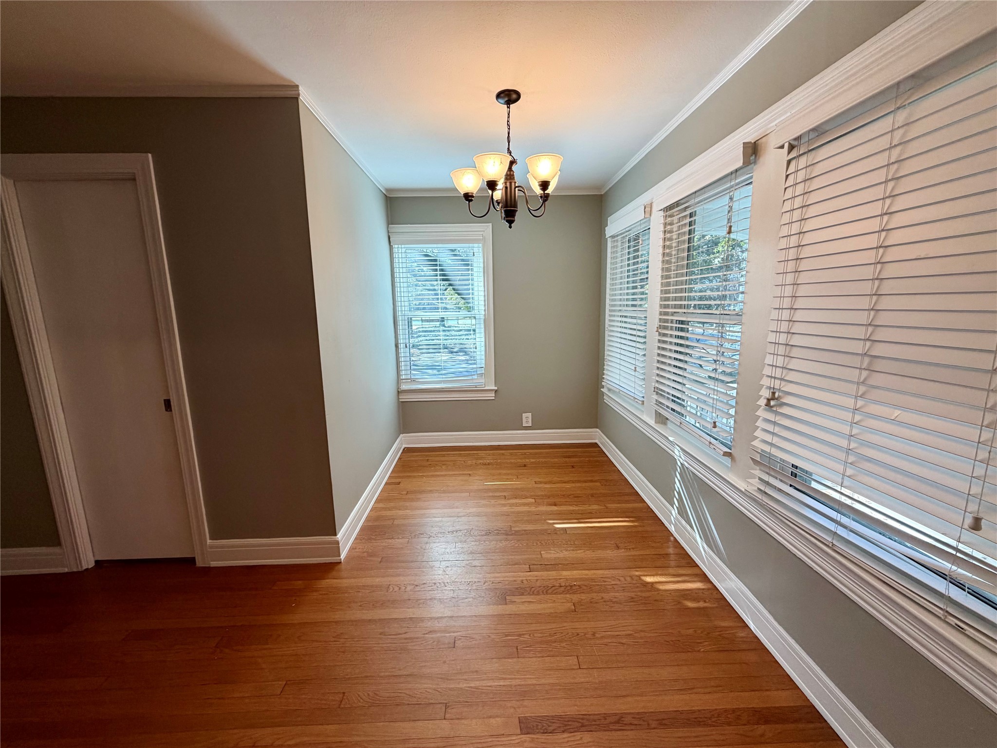 Houston Condo: 1621 Cherryhurst Street