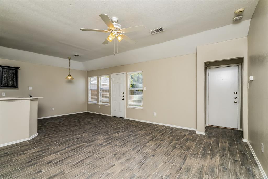 Dallas Condo: 13428 Vida Lane