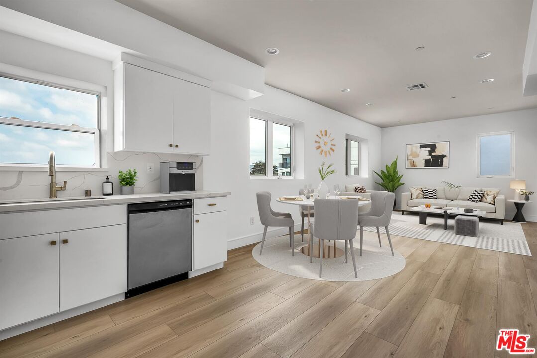 Los Angeles Condo: 4701 Saturn Street