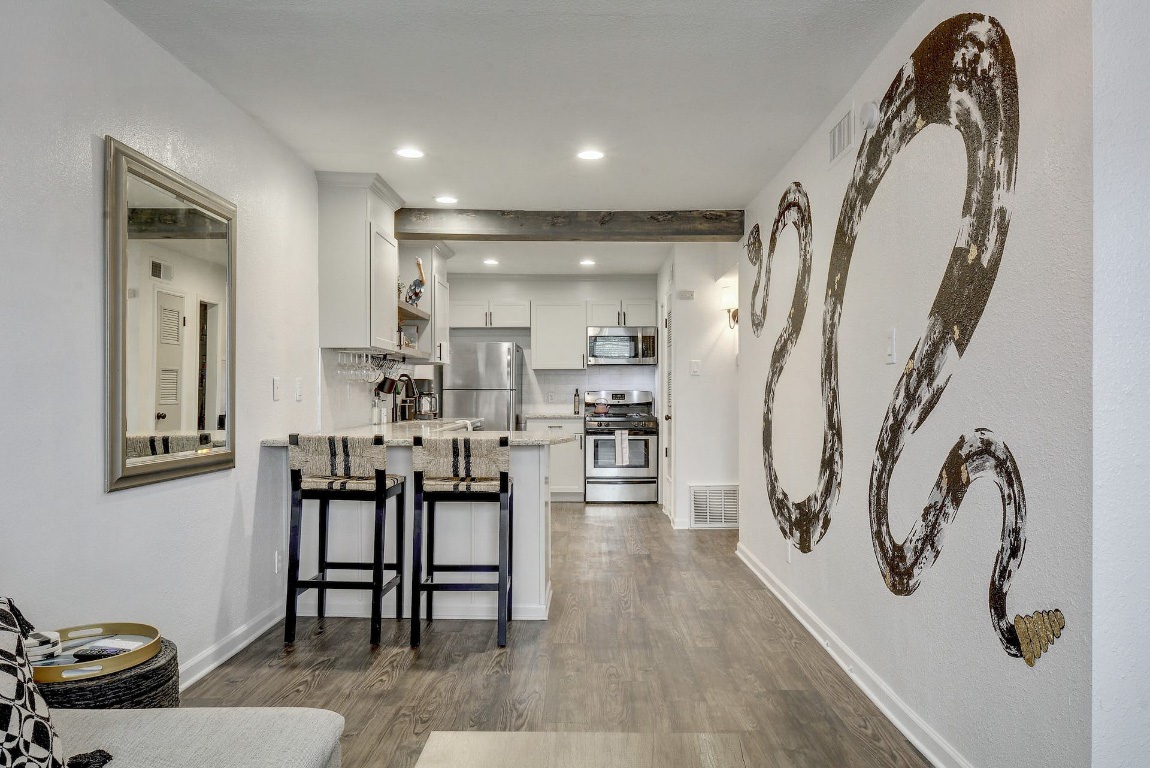 Austin Condo: 1202 Newning Avenue