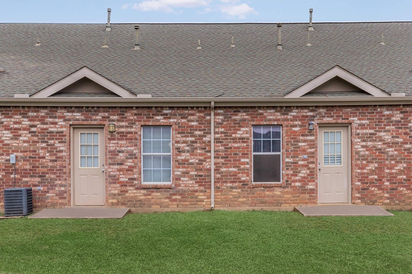 San Antonio Condo: 9257 Somerset Road