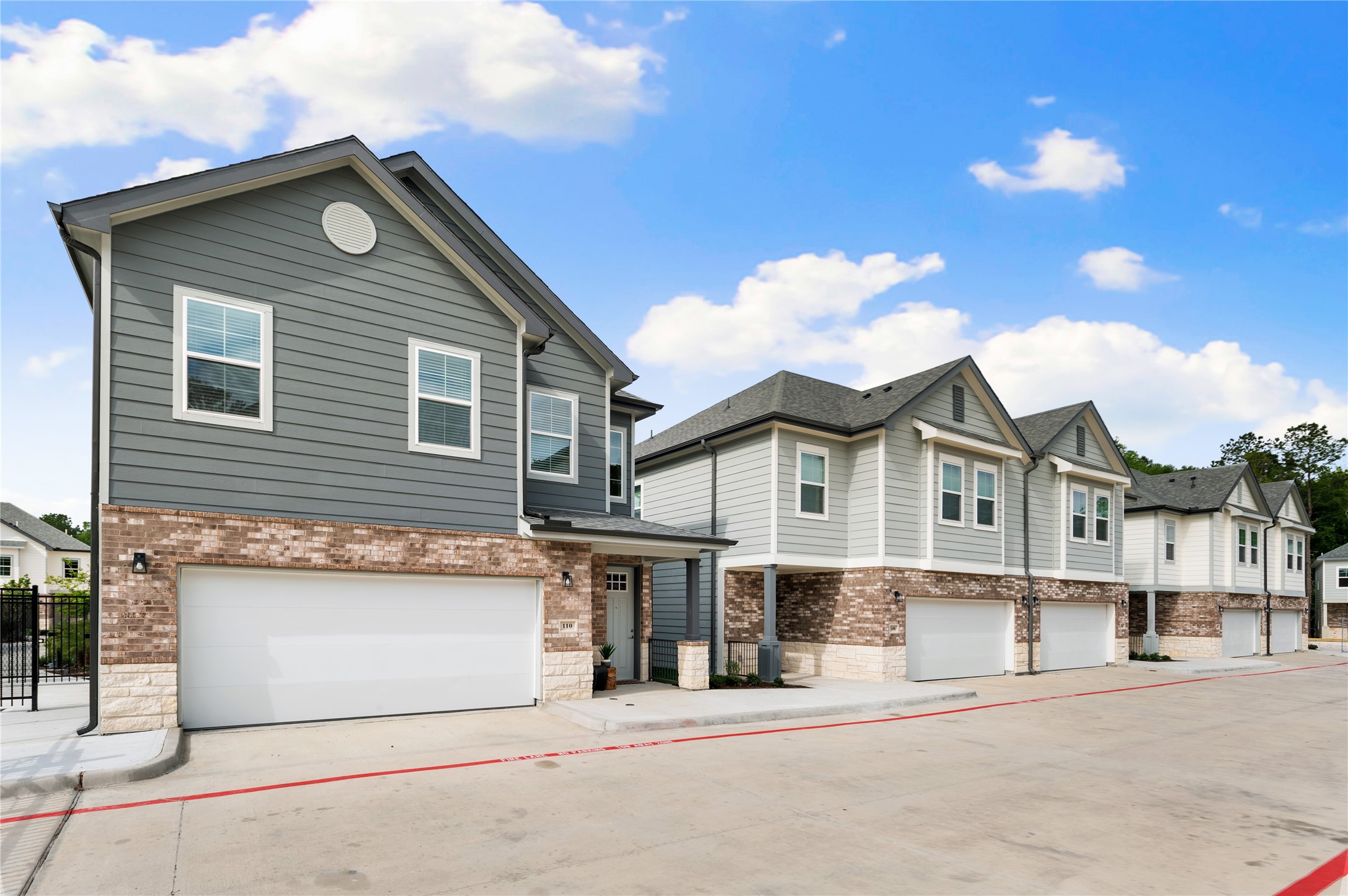 Spring Condo: 28328-308 Birnham Woods Drive