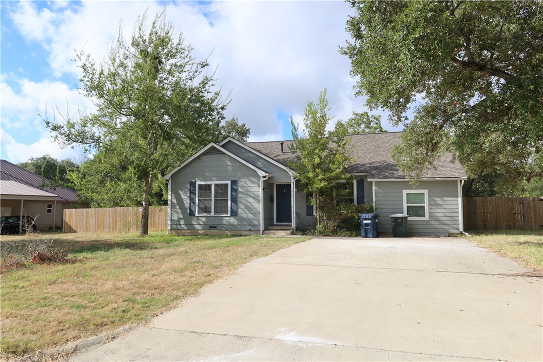 College Station Condo: 1008 Puryear Drive