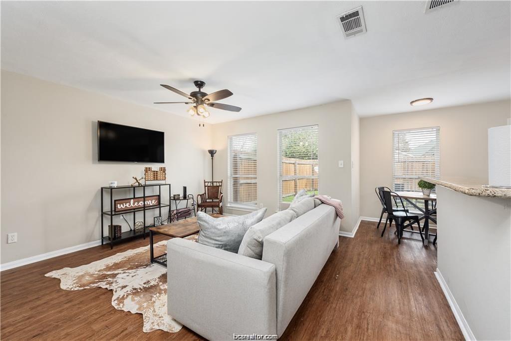 College Station Condo: 1227 Oney Hervey Drive