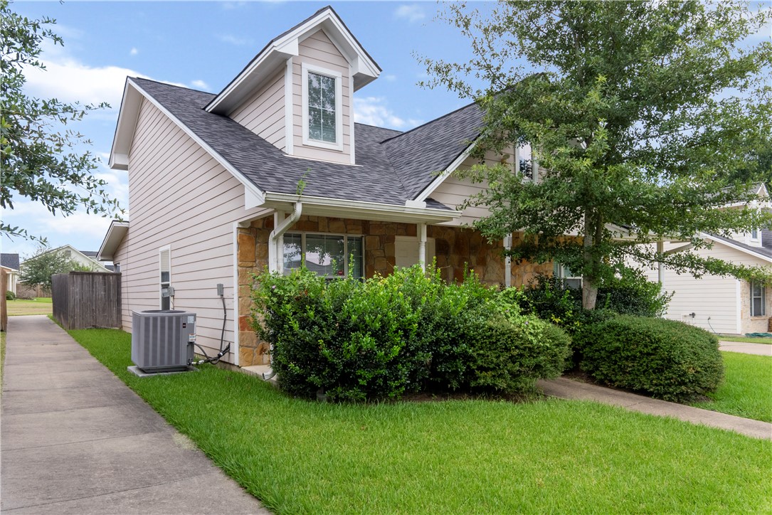 College Station Condo: 1720 Boardwalk Court